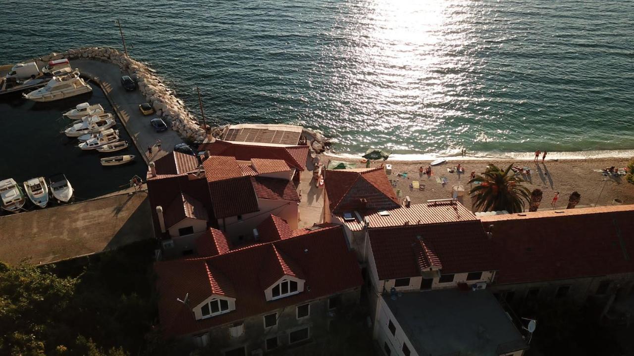 Beach Apartment Korina Sumpetar Екстер'єр фото
