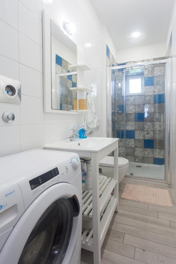 Beach Apartment Korina Sumpetar Екстер'єр фото