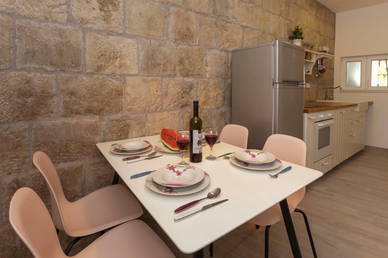 Beach Apartment Korina Sumpetar Екстер'єр фото